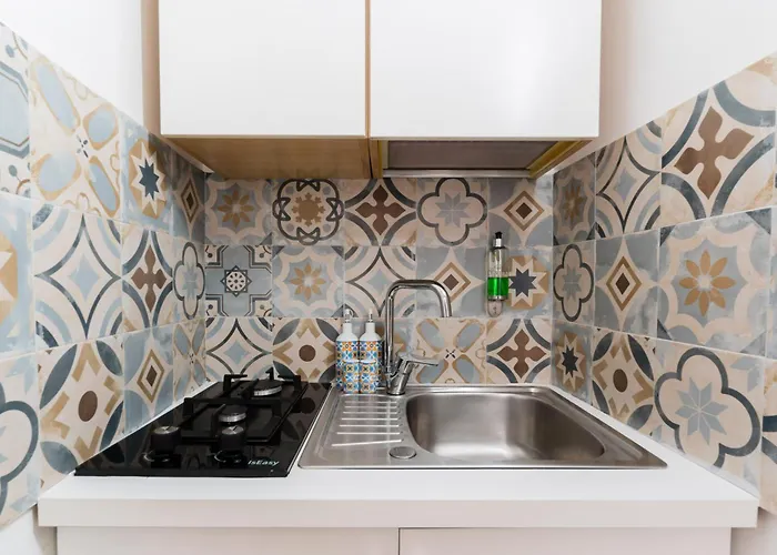 Luxury 12 Tatil Evi Tuglie